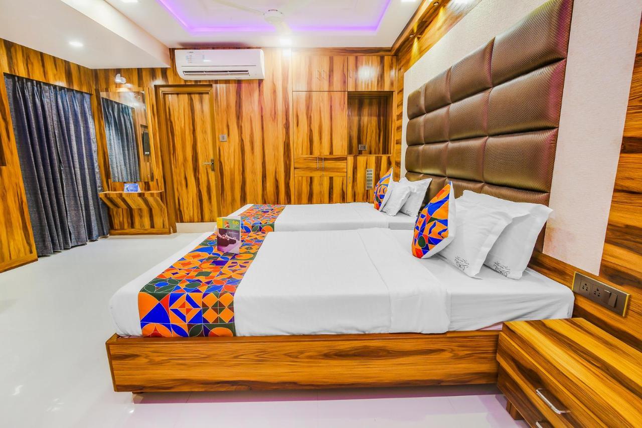 Fabhotel Orion Crystal Park Circus Hotel 3*